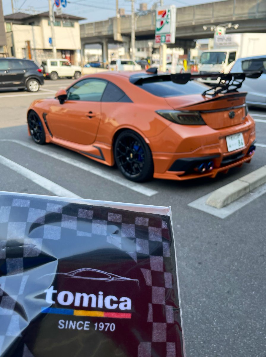 ちゃー tweet media