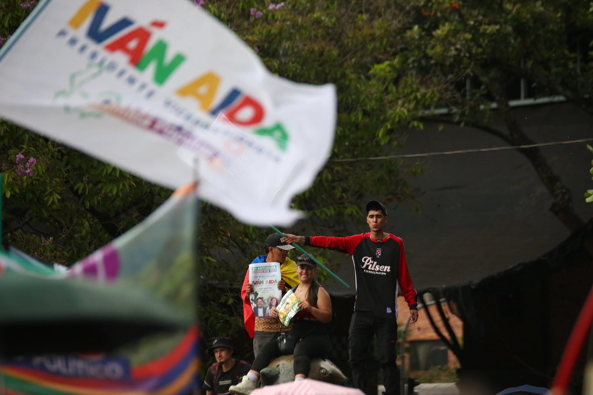 Iván Cepeda Castro tweet media