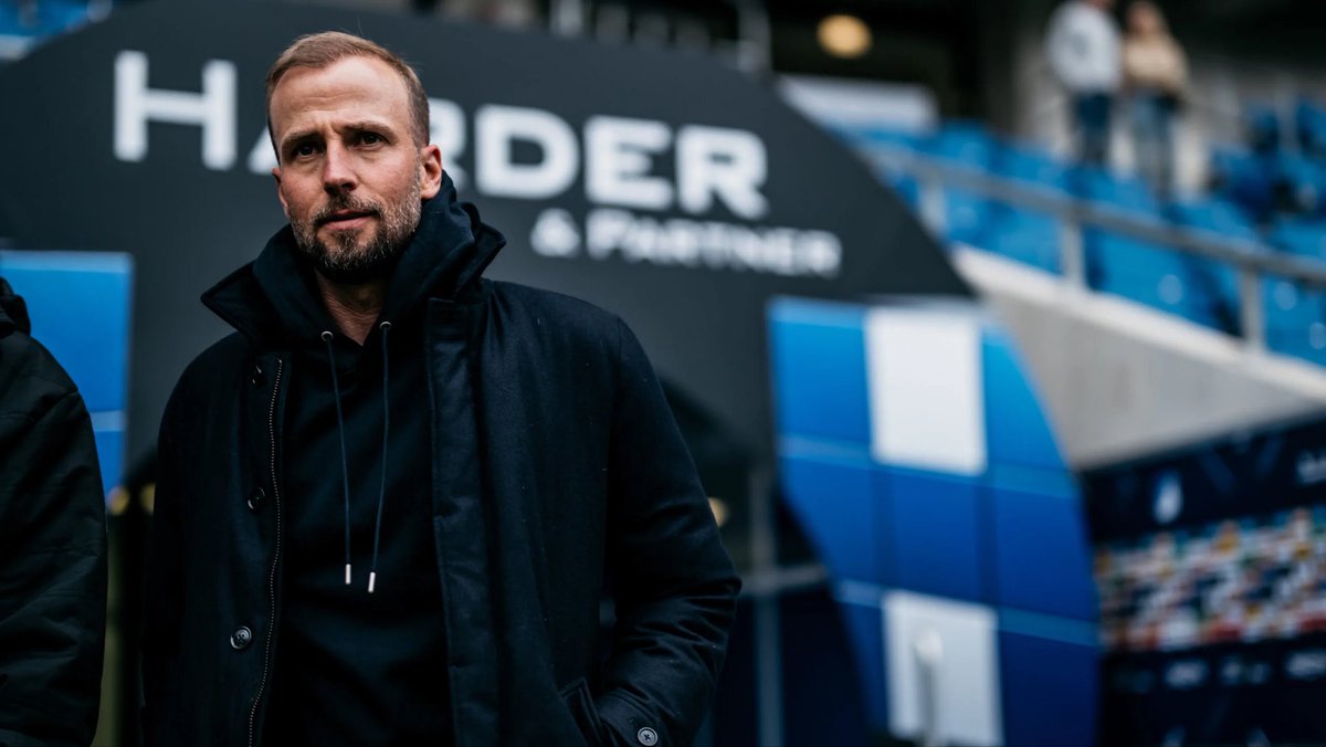 🌪 #LoveWomenHateClearlake tweet media