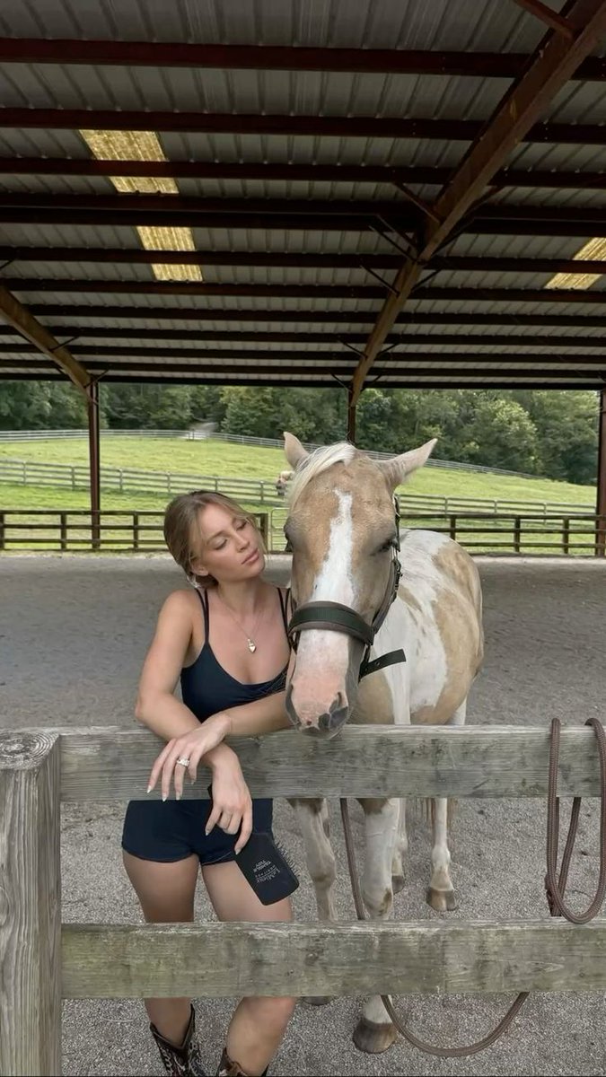 Annei Wellth ๐ธ tweet media