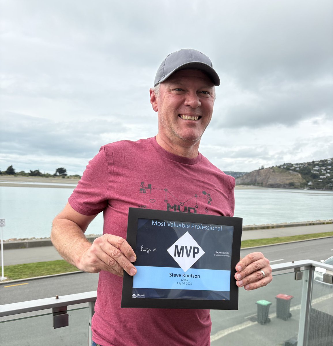 nztechtweet's tweet image. Arrived home from #MVPSummit 32 hours after I checked out of my hotel. I didn’t watch movies on the flights, there was far too to much to think about! I’ve got a big idea for New Zealand forming. Thanks for an inspiring week @Microsoft. Next step is action! #MVPBuzz
