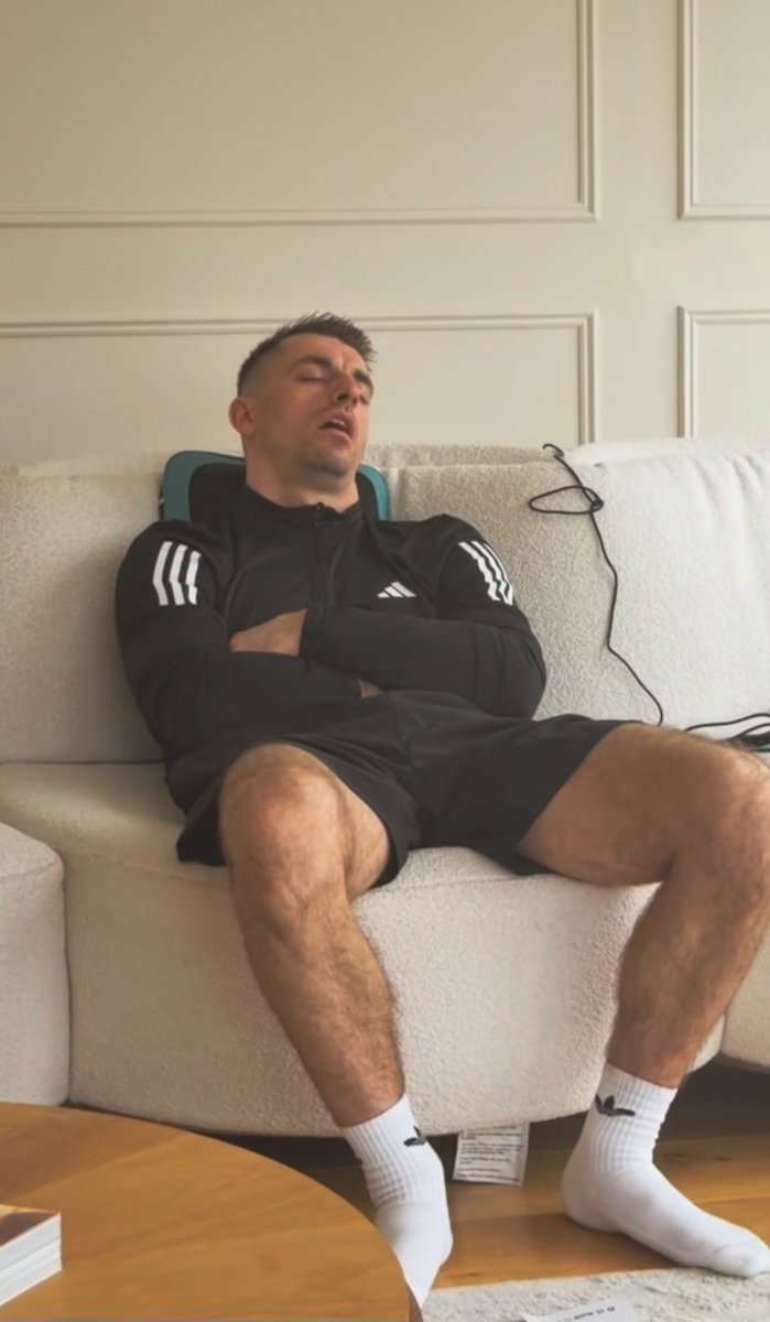 Adidas8_7 tweet media