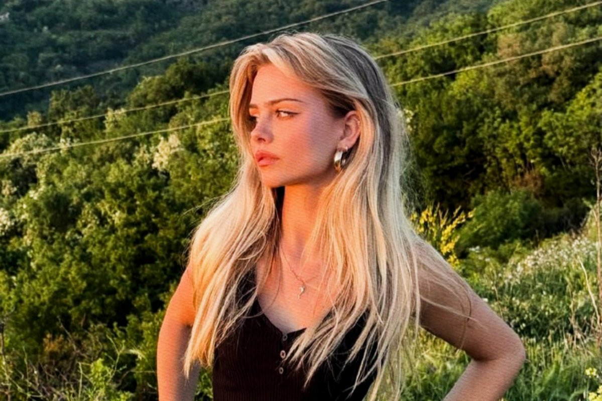 𝖧𝖺𝗂𝗅𝖾𝖾. tweet media