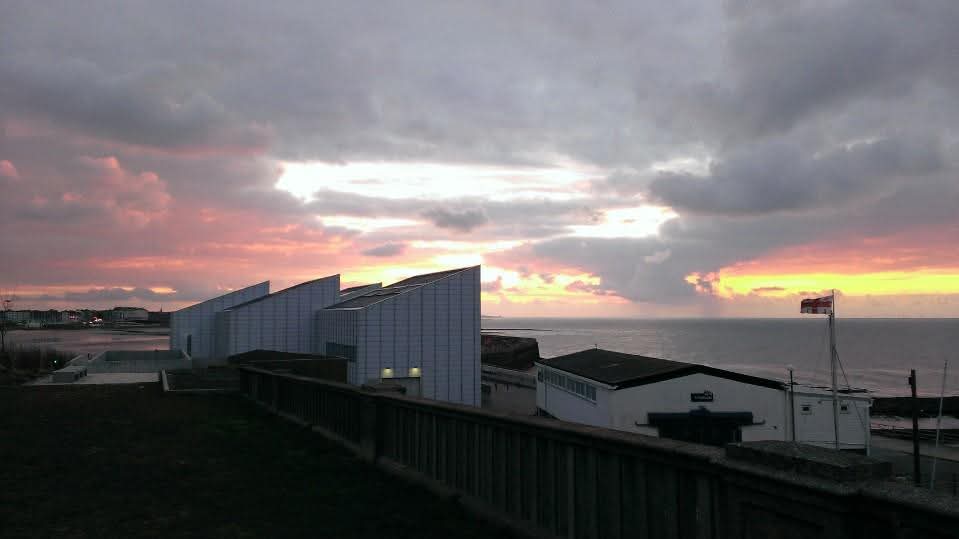 LoveMargate's tweet photo. #margate #sunset #forthill #turnercontemporary #lovemargate ๐
๐ https://t.co/biKsc46Hi3
