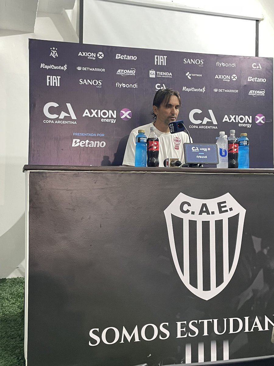 Romina de la Fuente tweet media