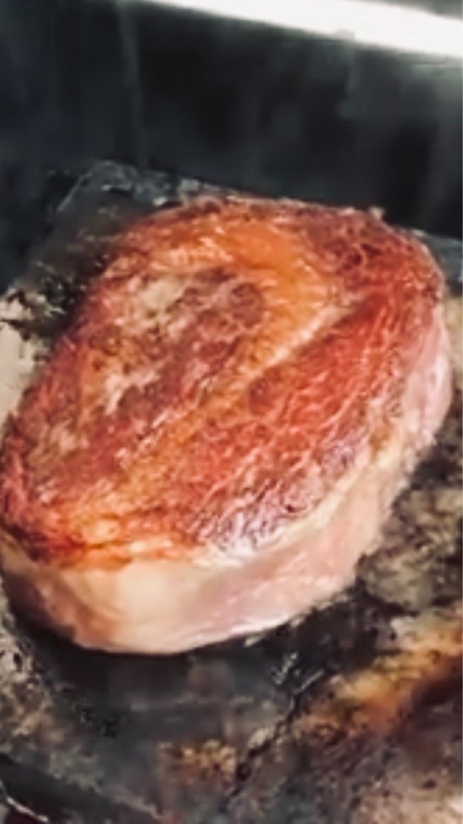 Marc Larson 🇺🇸 tweet media