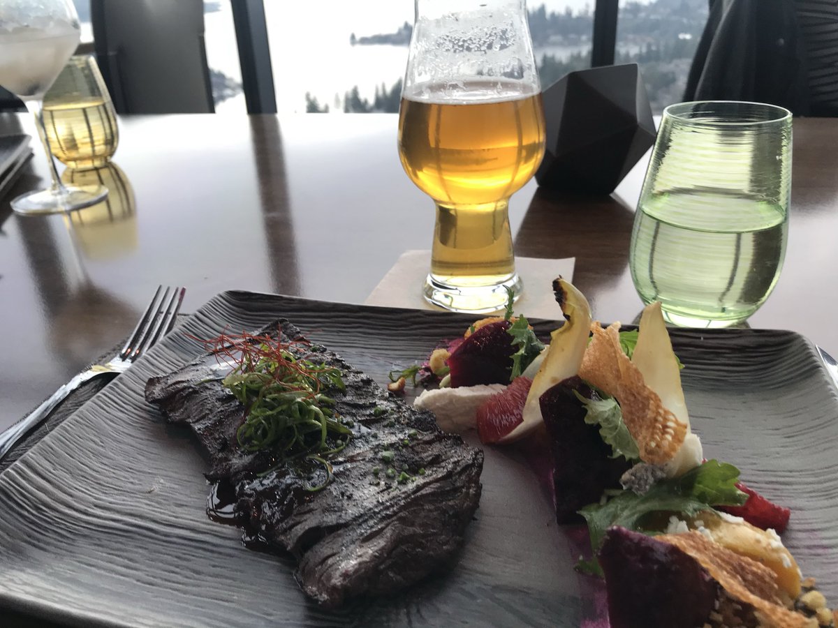 Marc Larson 🇺🇸 tweet media