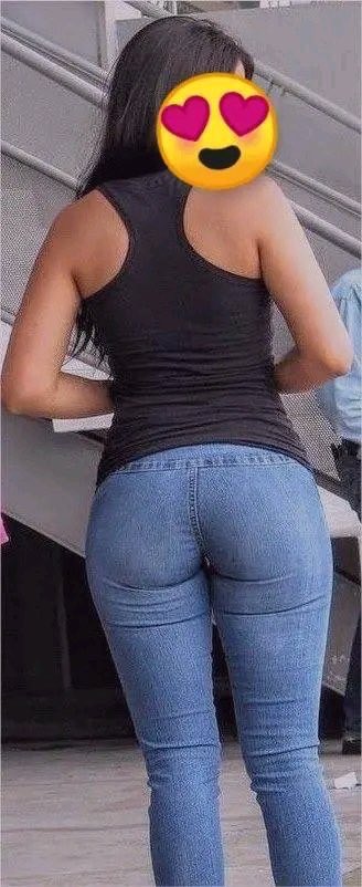 Nicol y Carlos tweet media