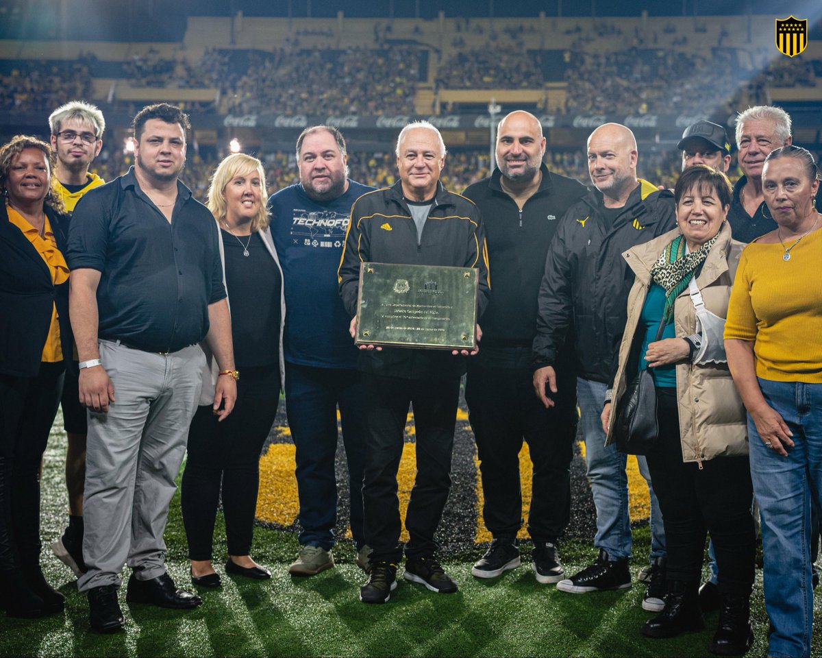 PEÑAROL tweet media