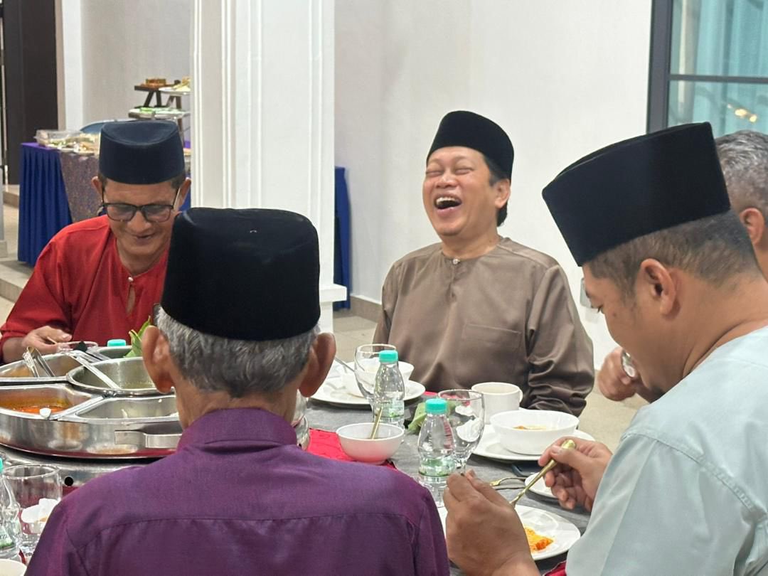 DS Dr Ahmad b Maslan tweet media