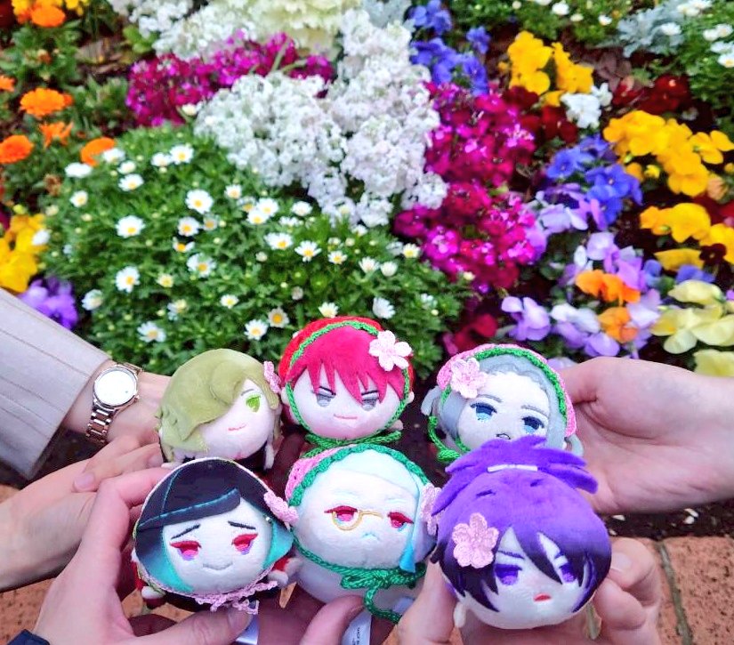1nyan7's tweet photo. お花見行ってきた🌸
ストロベリーフェアリーになりました。 https://t.co/sdEZyDeNaX