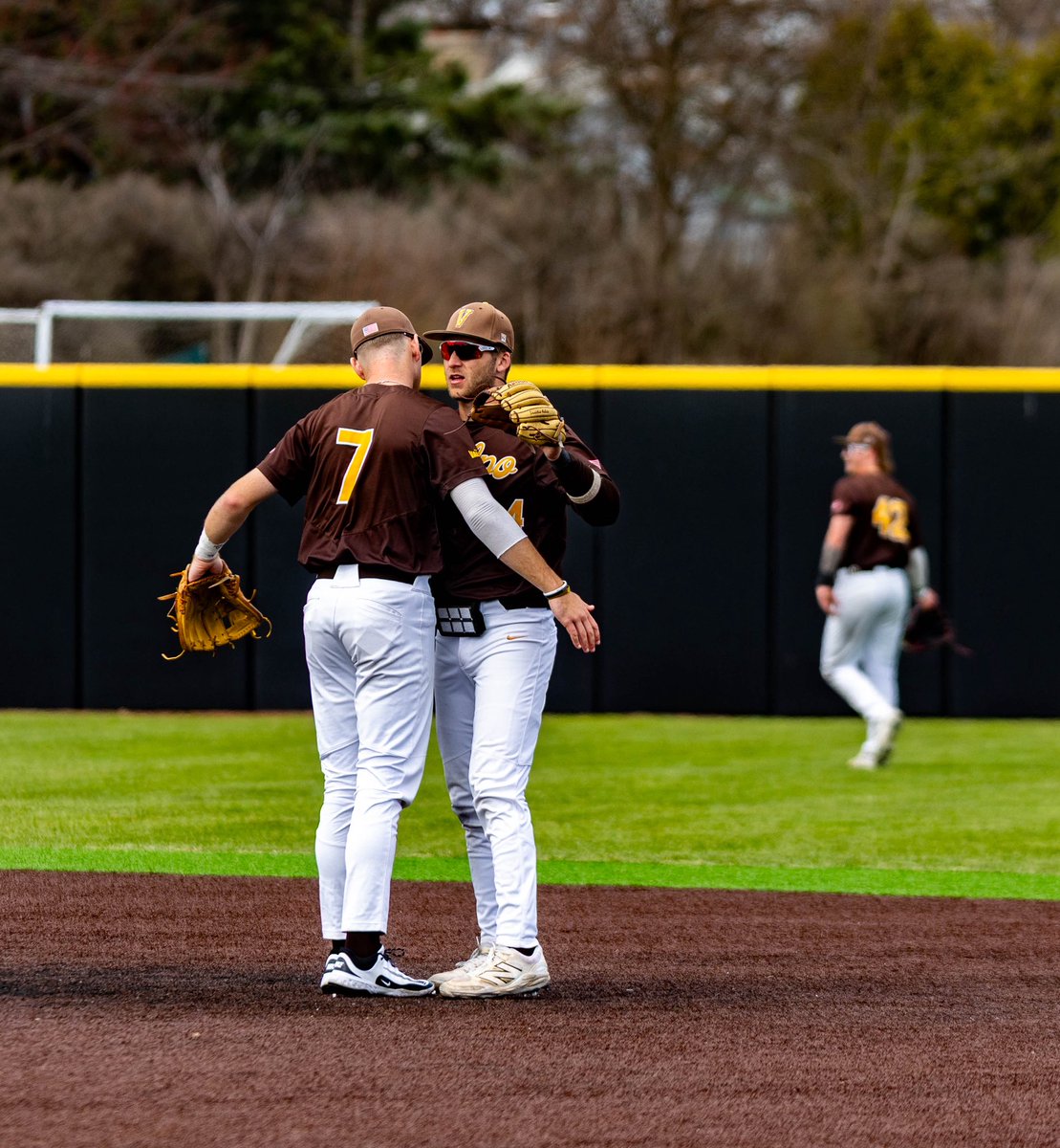 Valpo Baseball tweet media