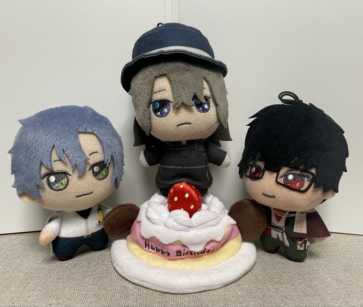 スラベス tweet media