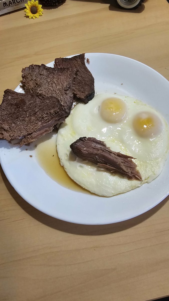 Healthy-ish tweet media