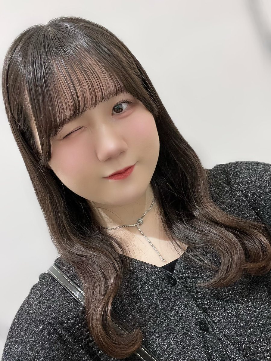 klicht_1106's tweet photo. おはようございます☀︎

先日のお知らせに際し、あたたかいお言葉を寄せてくださった方、本当にありがとうございます。

今後も、今の自分にできることに真摯に向き合ってまいります。

そして、髪を10cm程切ったので久々の自撮りです📷
良い気分転換になりました☺︎ https://t.co/rXkSeJITfD