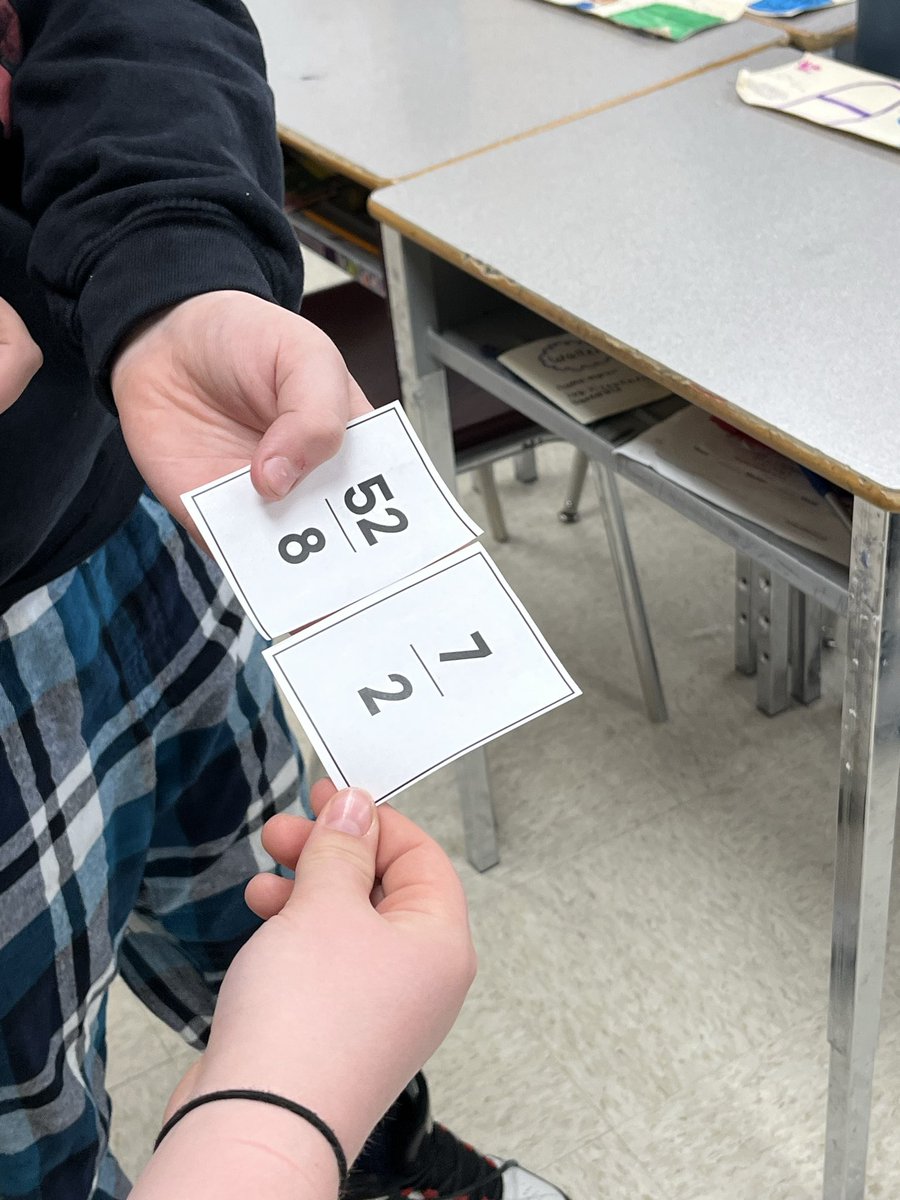 margaret_ps's tweet image. Which fraction is greater? Get up and move, last person standing wins! #MustangProud #fractions #fun #deepunderstanding 🤨