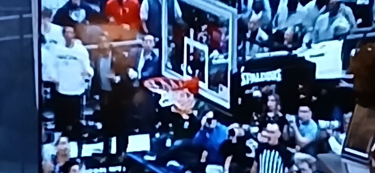 Ray Teodora tweet media