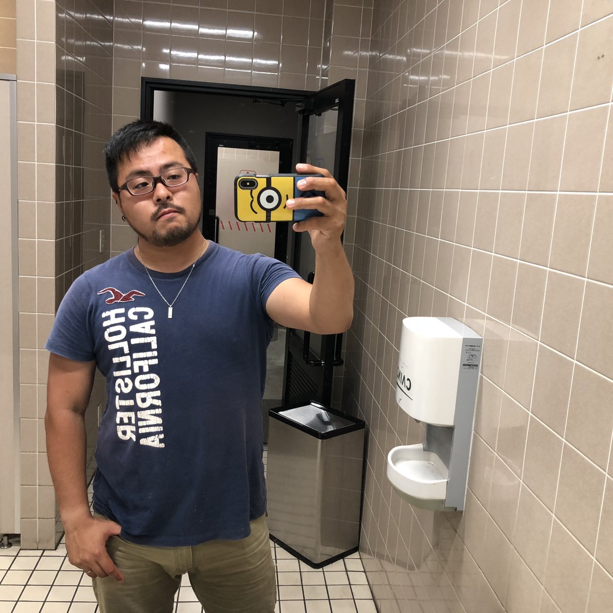 ヒロモリ tweet media