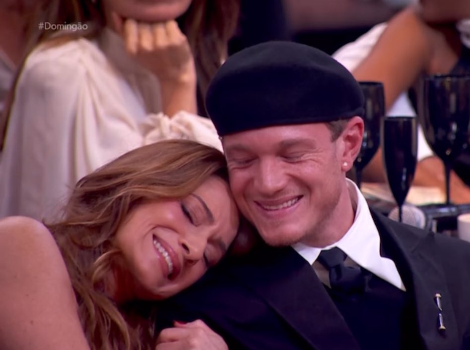 sarinha 🧙🏼♀️ tweet media