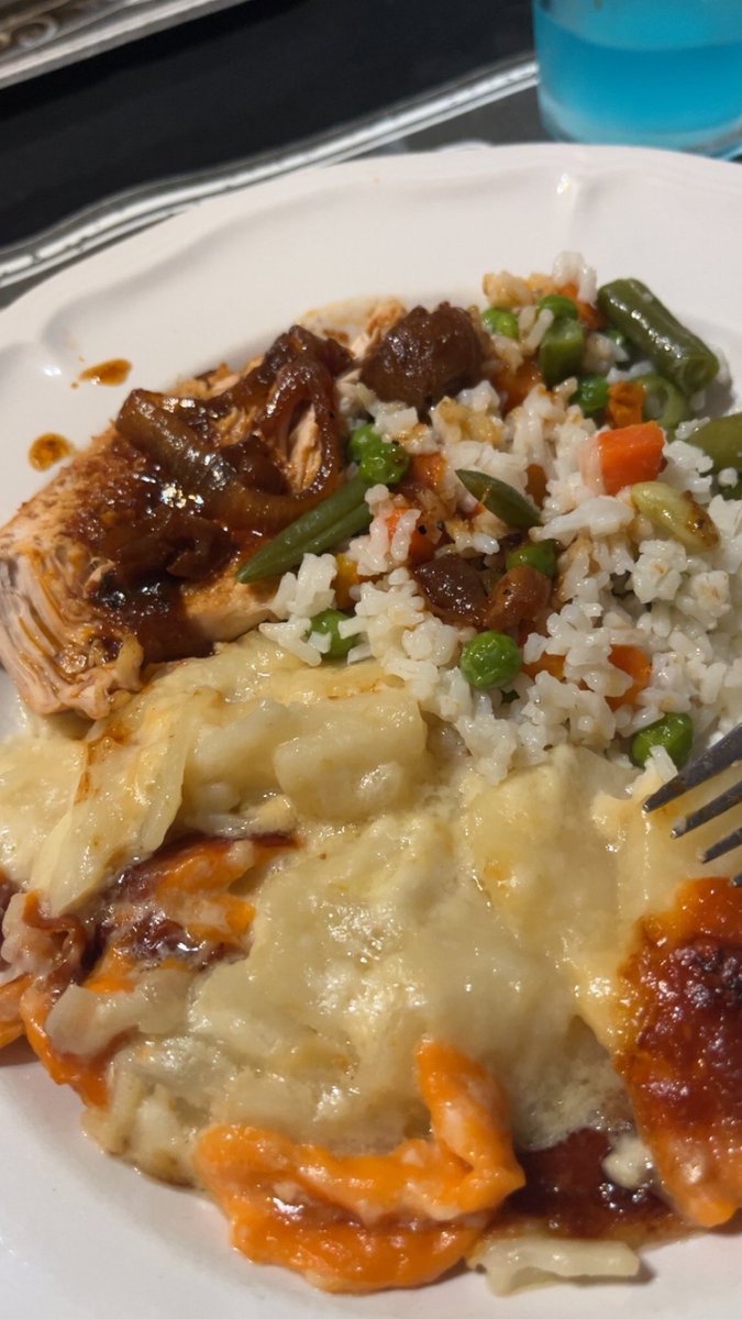 💖CHULA🇸🇻 tweet media