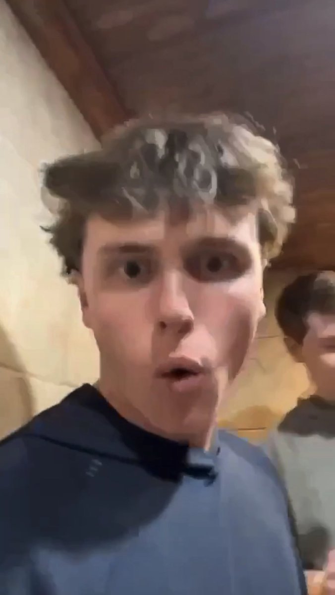 Stuart Crumblebottom tweet media