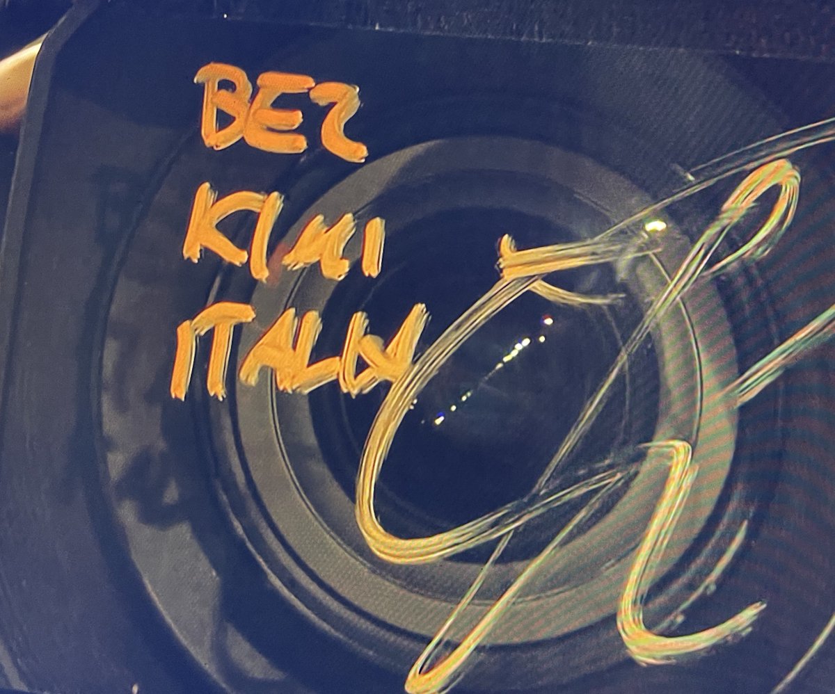 JANNIK
BEZ
KIMI
ITALIA
❤️❤️❤️❤️