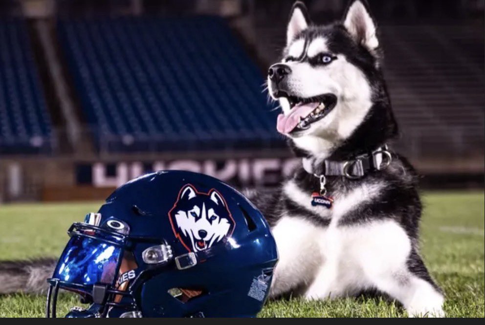 GrantDavis94's tweet photo. I am exited to be visiting @UConnFootball tomorrow!!! @CoachCandle @CoachMorookian https://t.co/17PMY8j7nl
