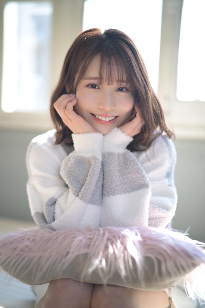 E53422243's tweet photo. 夢に河北彩花さんが出てきました(たぶん)

最��そんなにお世話になっていたわけではないんですけどねw

もう少しでいいところだったとは思うのですがw

夢っていつもいいところで目が覚めるよなぁ…w https://t.co/iQP9KezGVI
