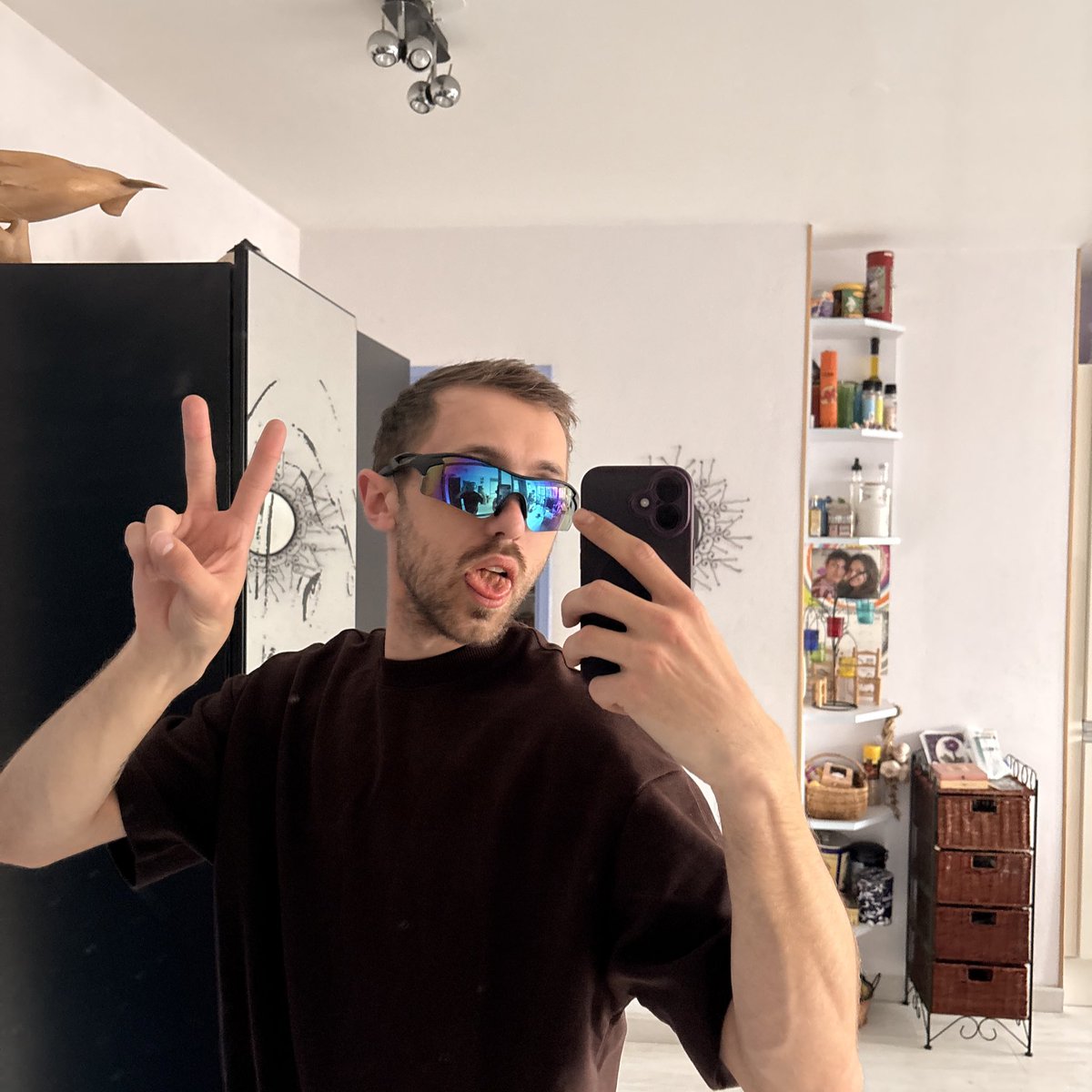 clem 🌹 tweet media