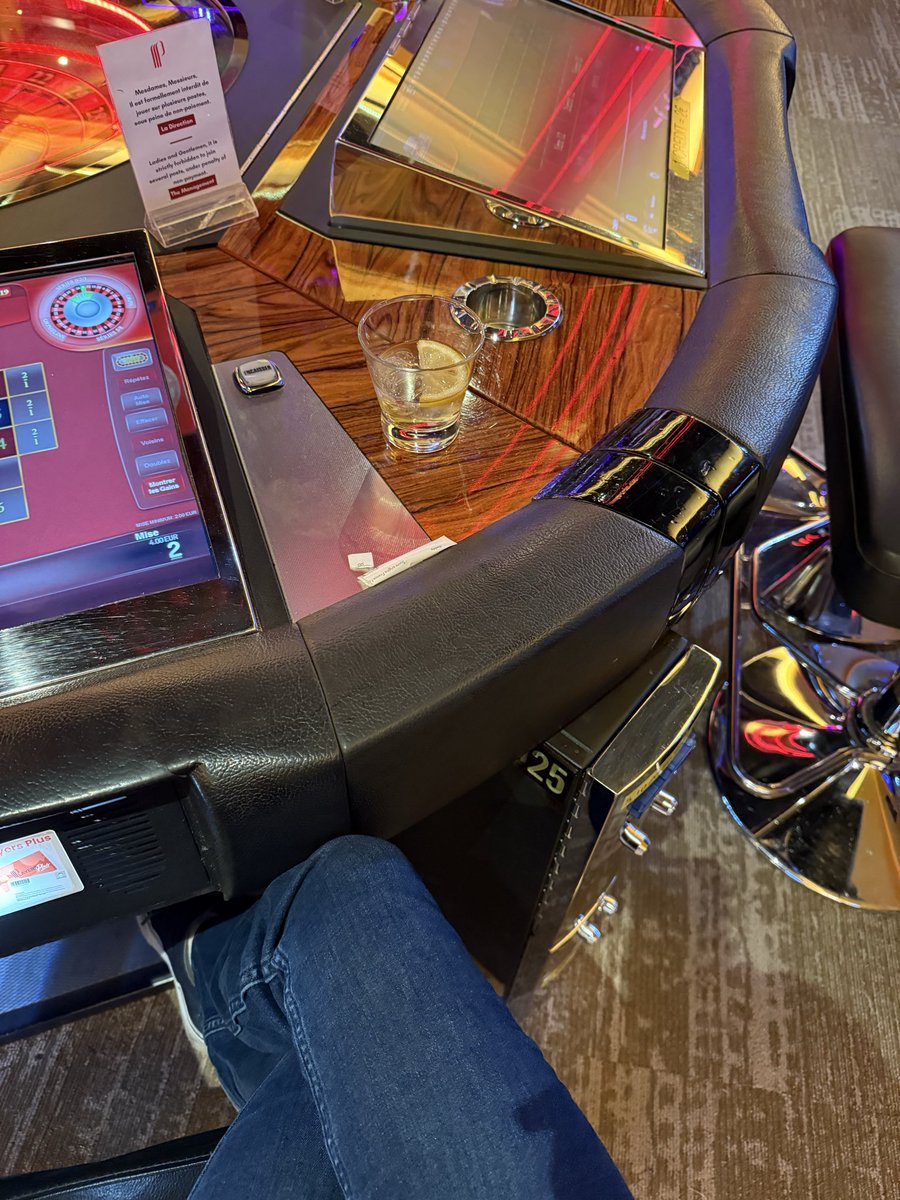 ✨ 𝑷𝒓𝒊𝒏𝒄𝒆𝒔𝒔𝒆 𝑶𝒏𝒏𝒂 ✨ 18 mars 🎉 tweet media