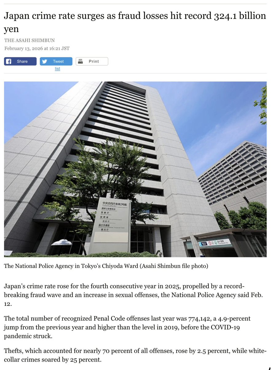 BlkRican808 tweet media