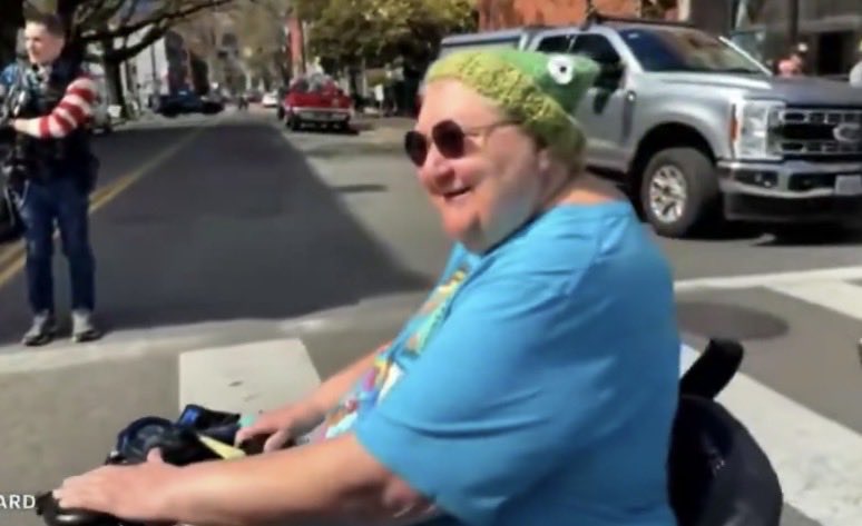 Danielle (F FKR) tweet media