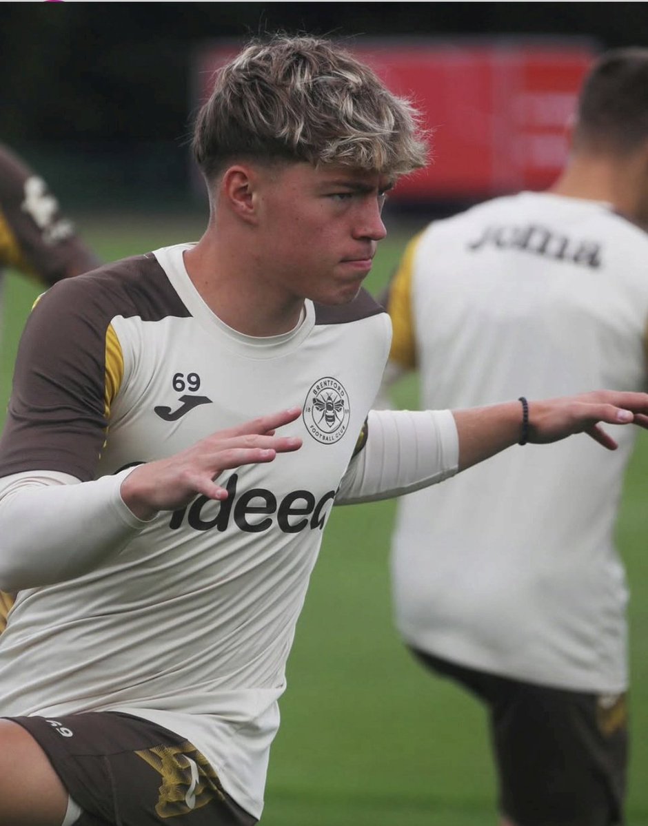 Adidas8_7 tweet media