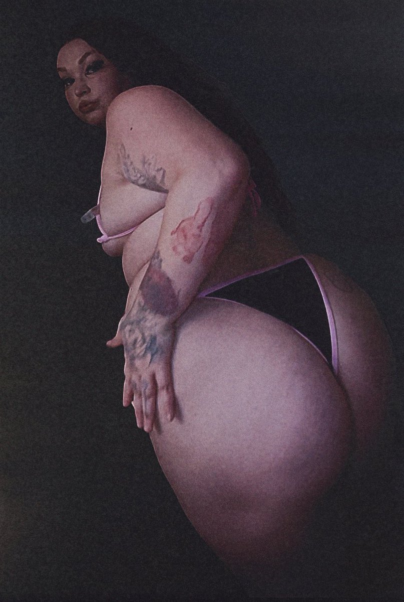 Queenofconvicts's tweet photo. I need content buyers 😒 or you broke? #nsfw #twitterafterdark #bbw #adult #sexy HOME VIDS NOT BS HMU I TALK LIKE A REAL PERSON 🫶🏼 I have snap too 😈 I can add u to my telegram so you can see EVERYTHING https://t.co/JtLMfXBWeE