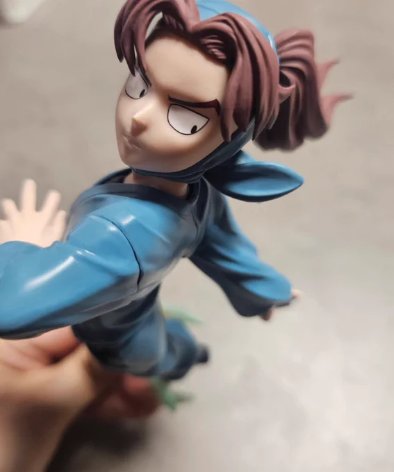 プライズの利吉さんさすがにお顔強すぎるし手の甲と指先が最高