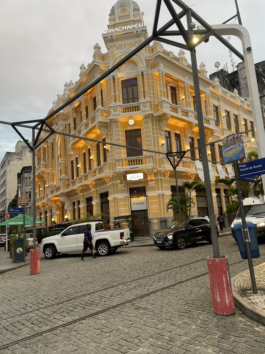 relâmpago tweet media