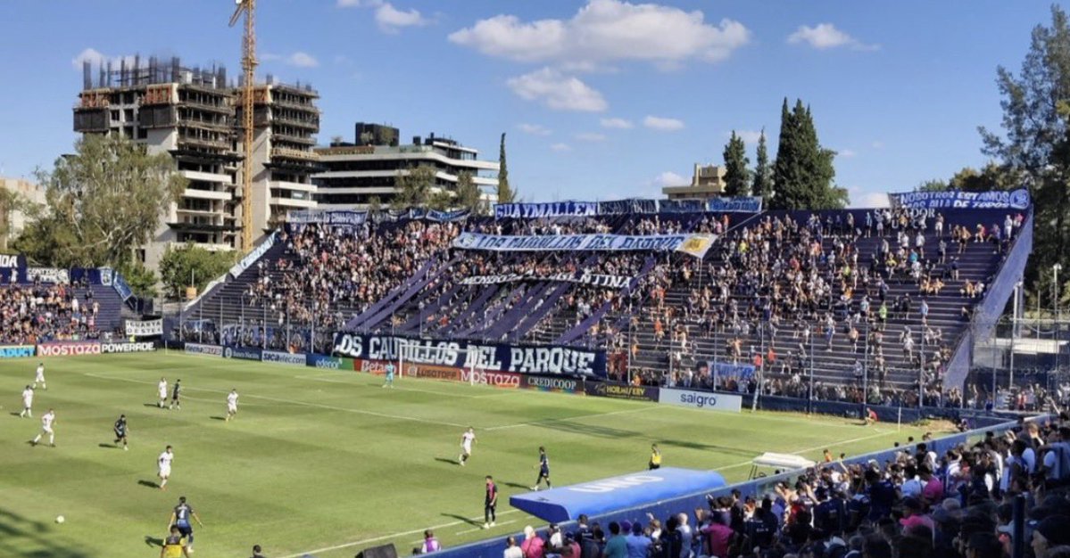 VIEJO Y GLORIOSO EL EXPRESO 🚂🍇 tweet media