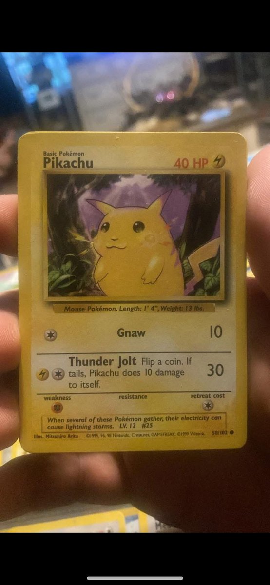 blakemac19's tweet photo. Who has a need to buy these things. $100 OBO https://t.co/VJZU23HaSb