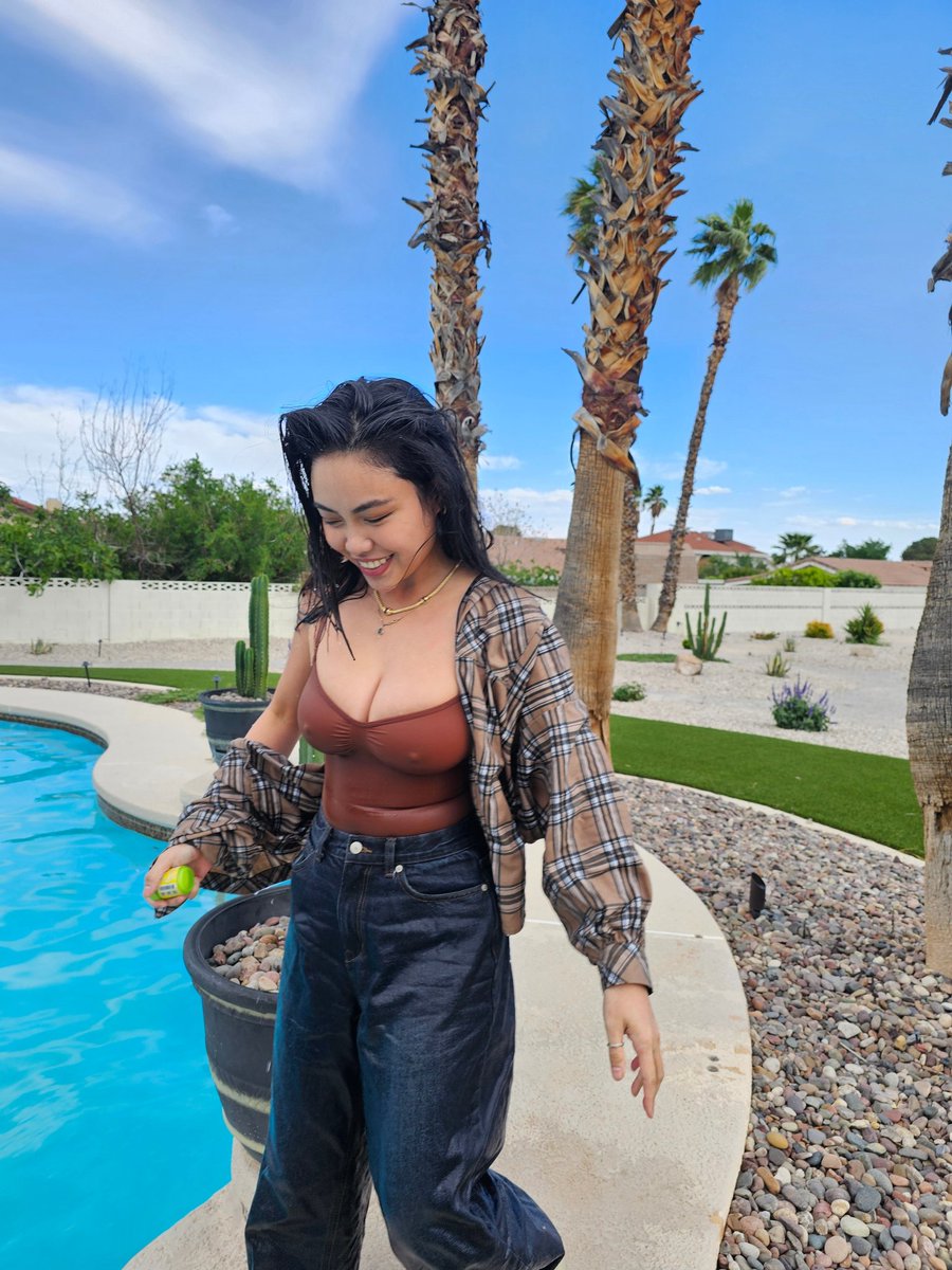 Commander Mizzi 💚 tweet media