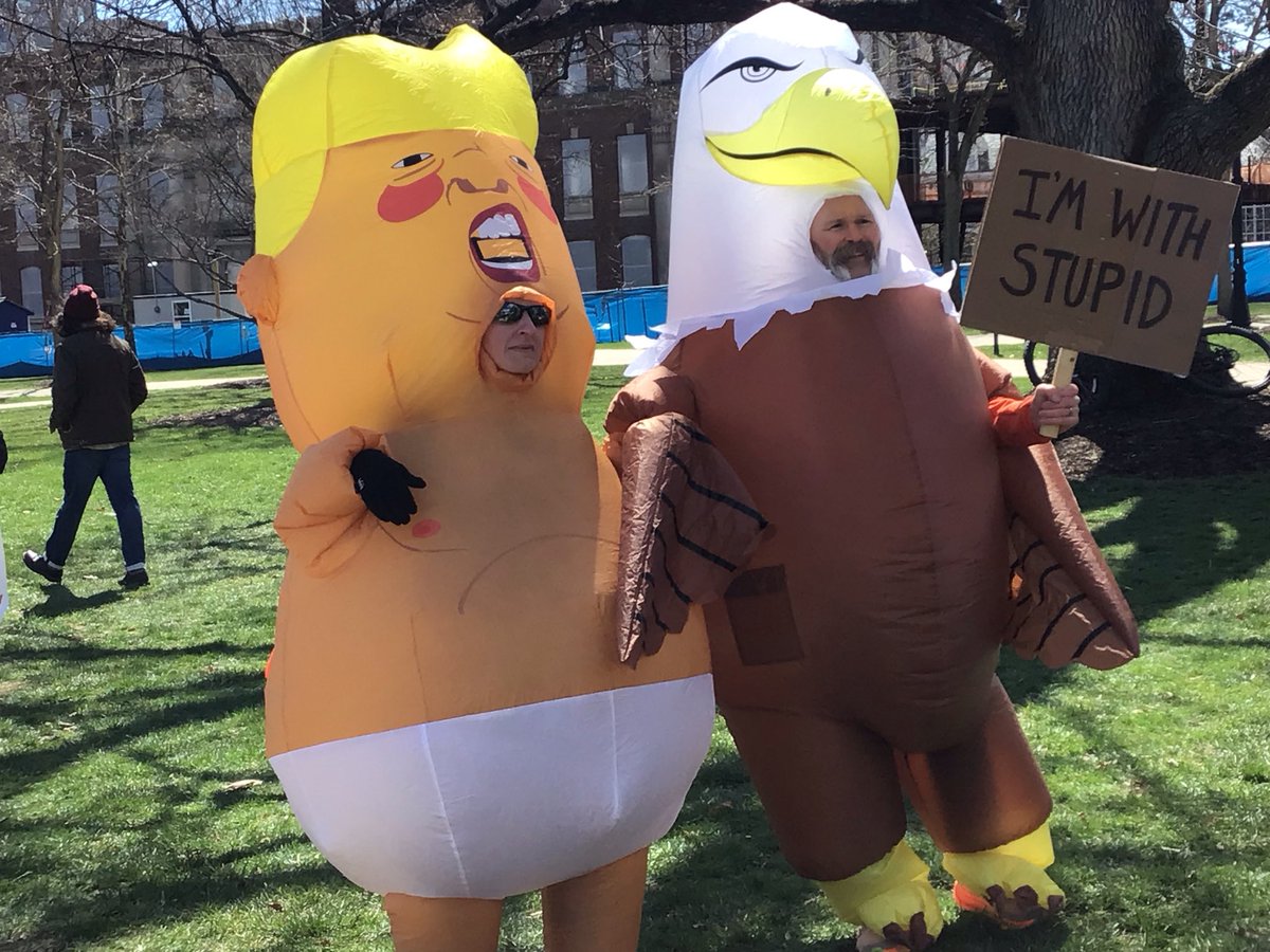 Darlene ☮️ tweet media