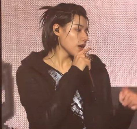 jAne🐈⬛ tweet media