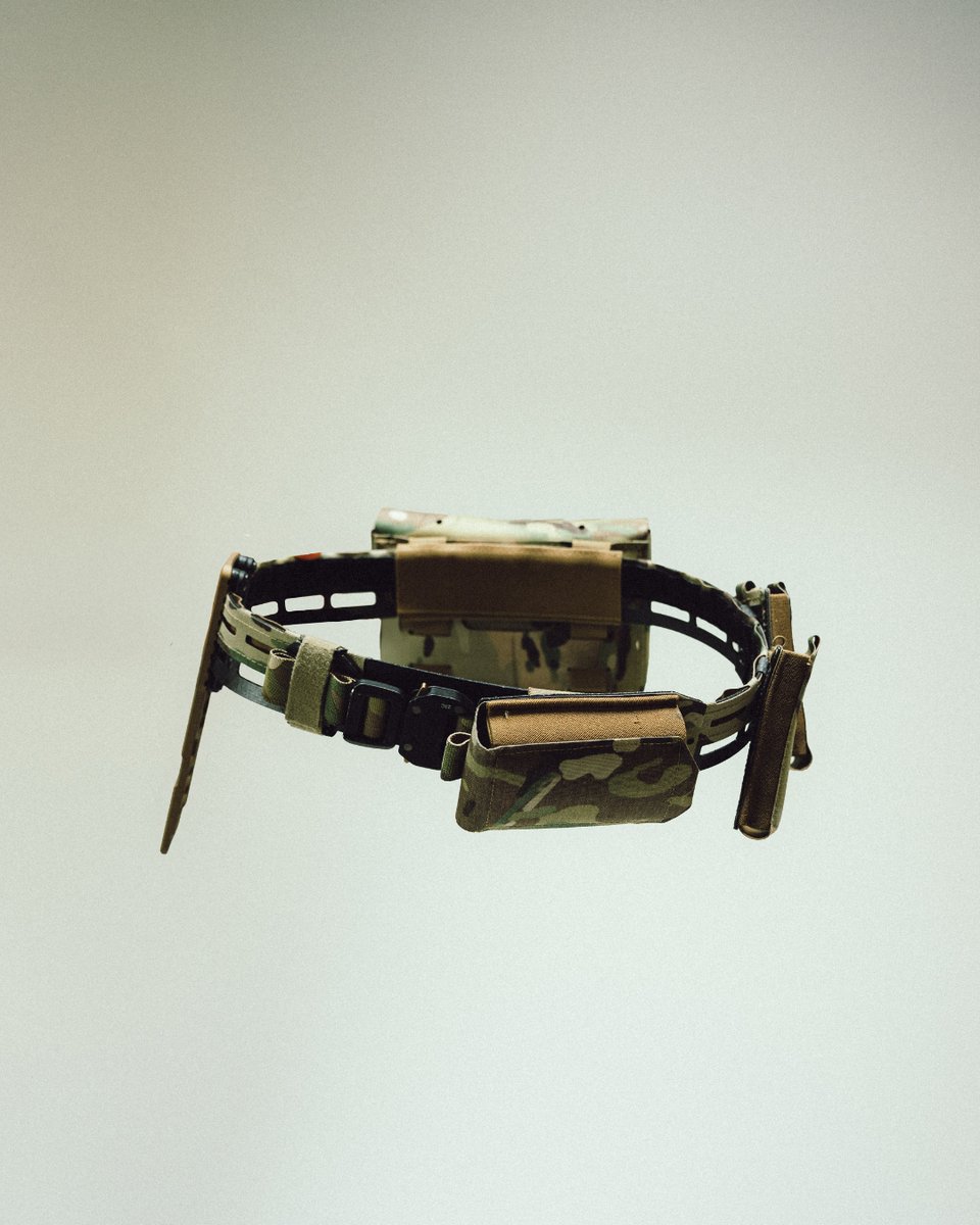 AXLADVANCED's tweet photo. Feels like nothing. Carries everything. #eclipse
#axladvanced https://t.co/18uLluOBAr