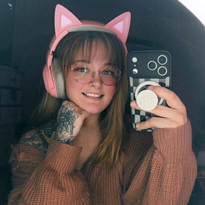 sippysunflower's tweet photo. #NewProfilePic https://t.co/zy7INWaE8C