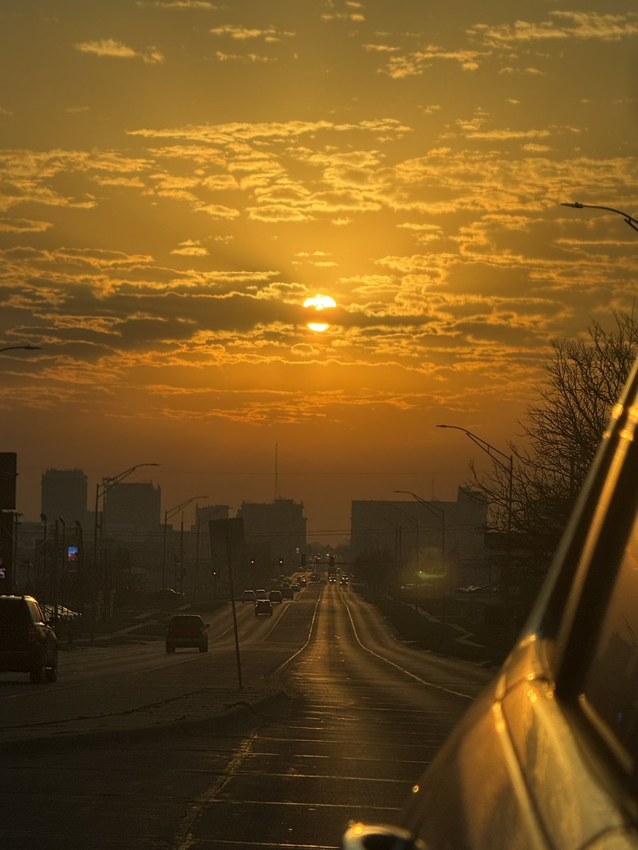 DaveMedia_INK tweet media