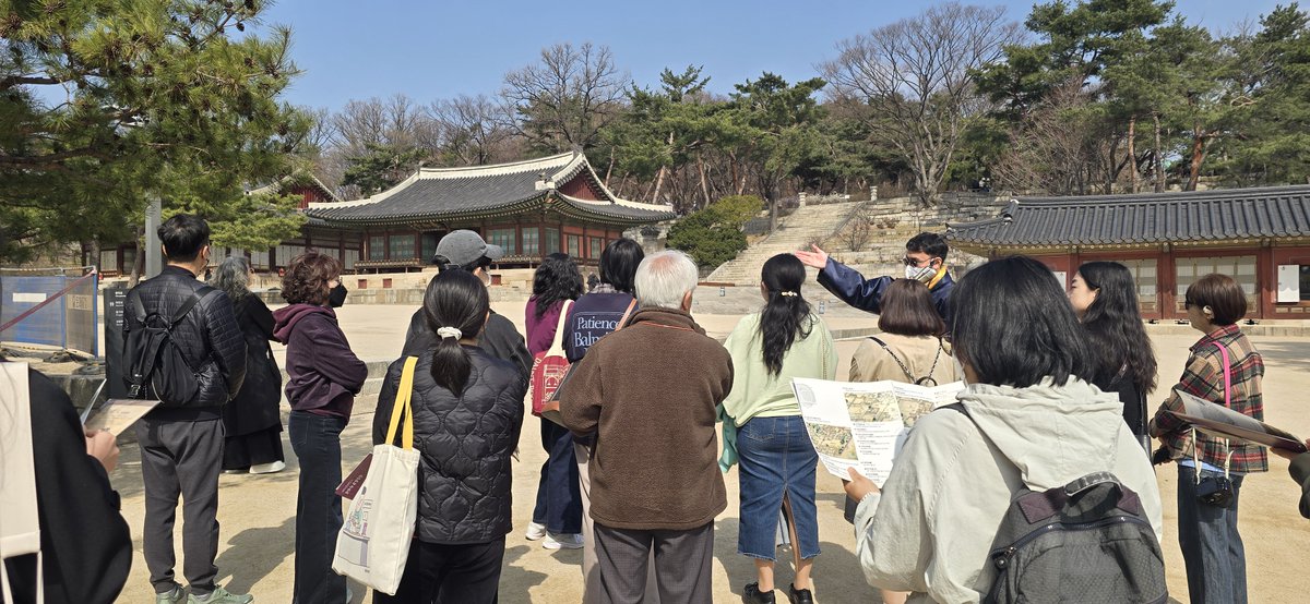 창경궁 tweet media