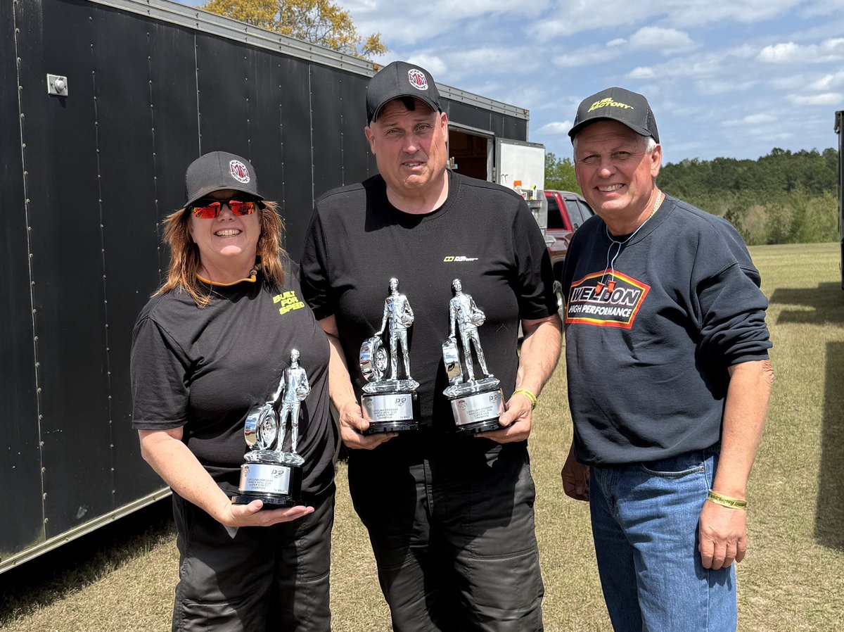WFORadio's tweet image. Diamond Wallys are forever, and Morris Motorsports now has 3 of them.  We get the inside story on WFO Ignition this week! Congratulations to @SprRodCrewChief, @Southern_RacerX, and Ronnie! @nhra #nhrad2 #FuelFactory