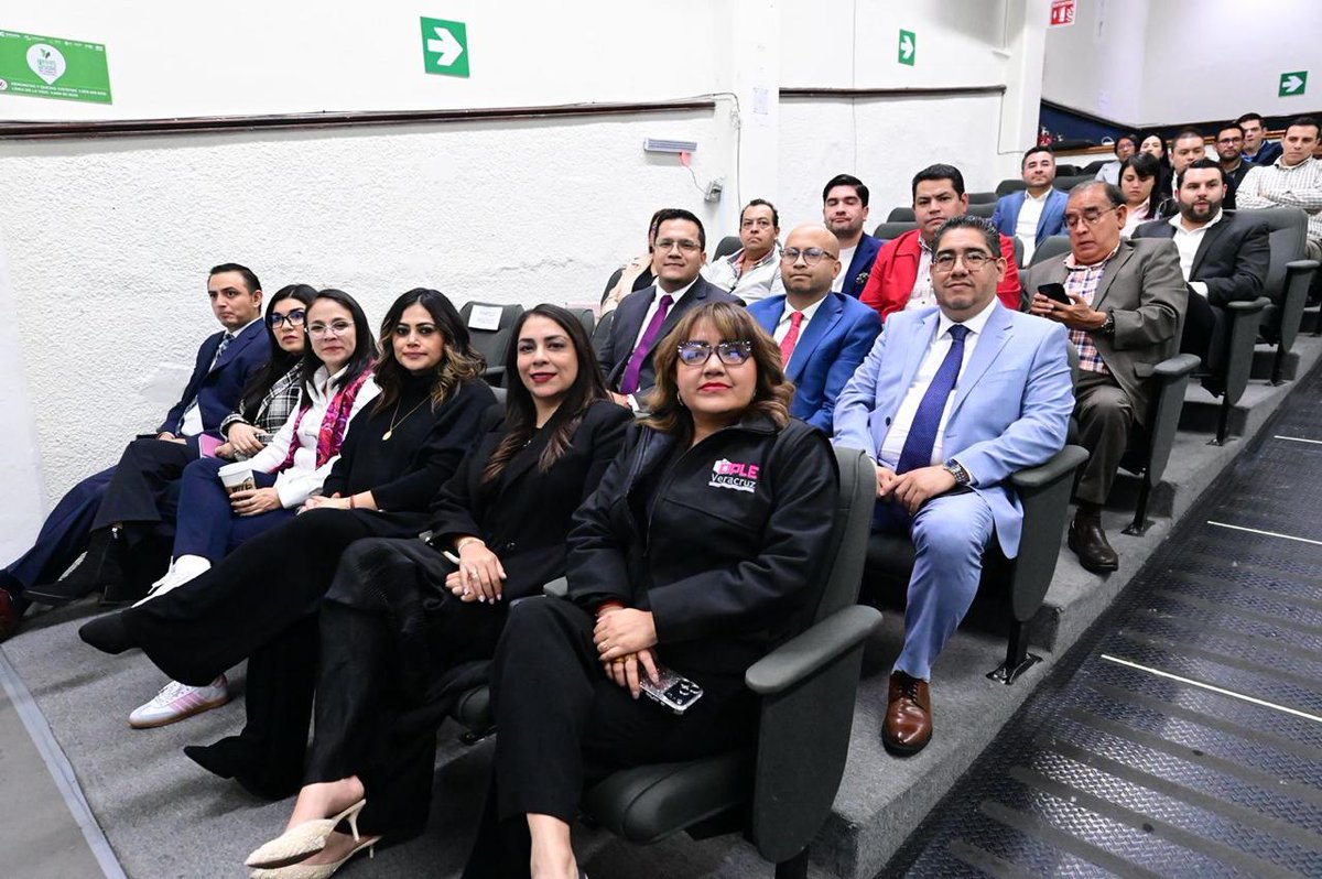 Marisol_OPLEVer's tweet image. #AEstaHora En el marco del Proceso Electoral Local Extraordinario 2026 en #Tamiahua🗳, se llevó a cabo la puesta en ceros del Programa de Resultados Electorales Preliminares #PREP 📈.
En presencia del titular de la Notaría Pública No. 5 de la Décima Primera Demarcación Notarial,