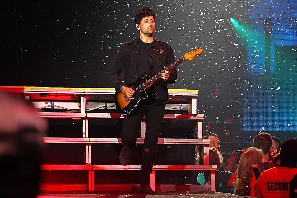 Daily jotos tweet media