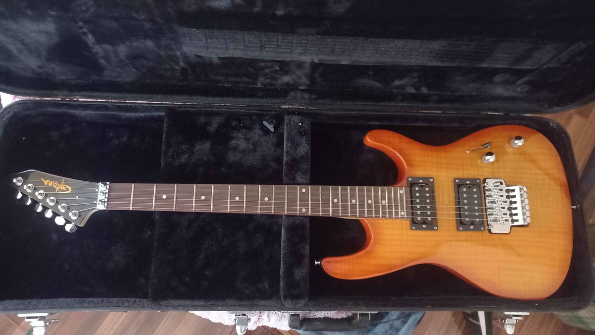 DekkenBC's tweet photo. I swear I'm trying to sell it, I just don't know how much it costs 🦤 https://t.co/OUTi6QcNXF