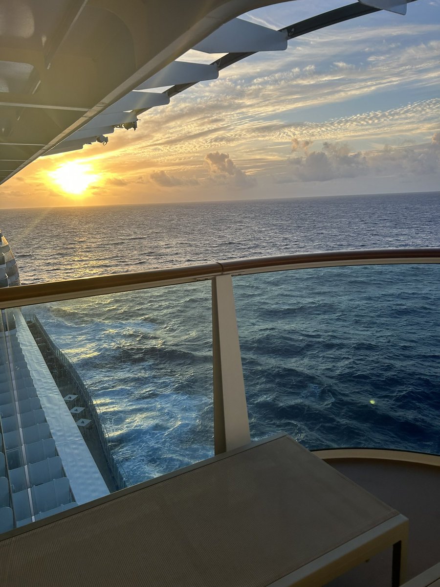 Just_KaylaB's tweet photo. @PrincessCruises We had a wonderful  time celebrating our Anniversary  on  3/5 aboard the beautiful Sun Princess to 🤗🛳️  ❤️ https://t.co/j6CeBD2vLL